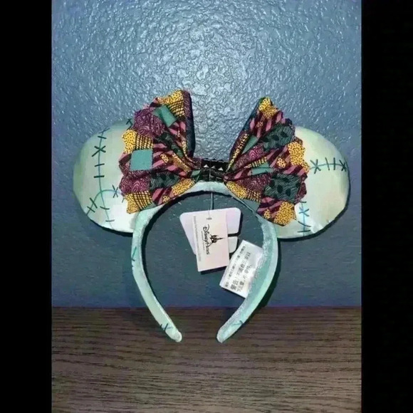 BNWT Disney Parks Nightmare Before Christmas Sally Minnie Mouse Ears Headband - Picture 1 of 1